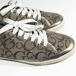 Guess Lace-up Logo Sneakers Bronze